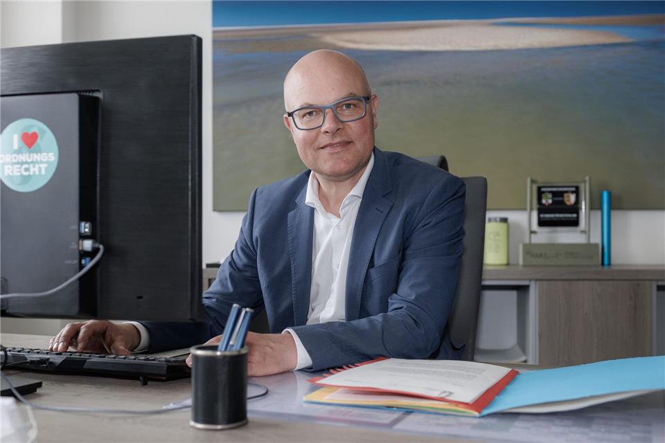 Umweltminister Tobias Goldschmidt sieht in der CCS-Technik eine Notlösung. (Archivbild)Markus Scholz/dpa