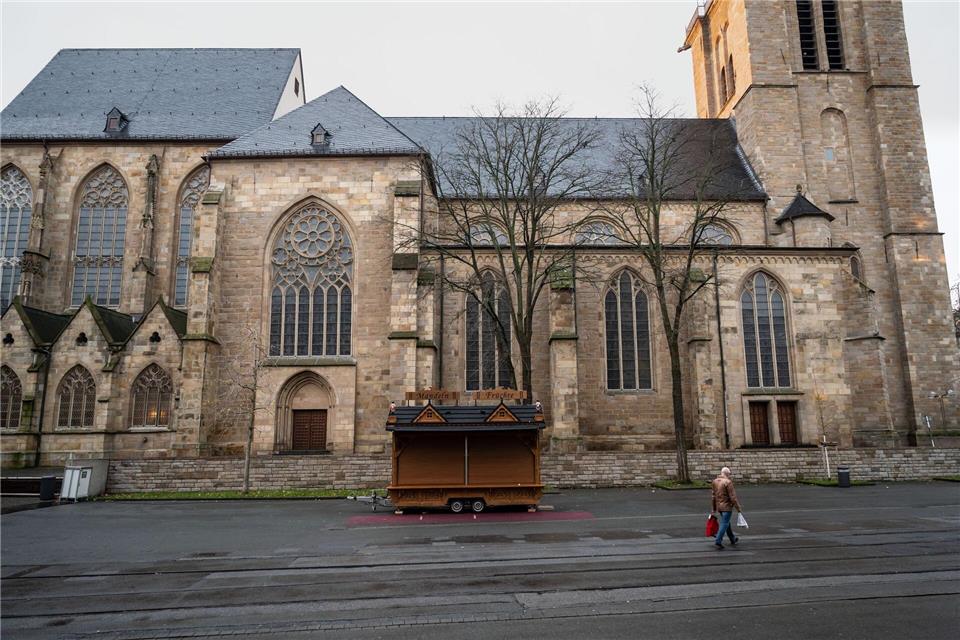 Unbekannte sollen an der Reinoldikirche versuchten haben, zwei Obdachlose zu töten. (Archivbild)Bernd Thissen/dpa