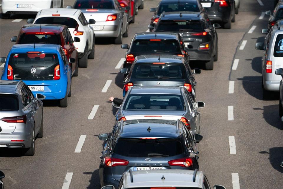 Unfall auf A5. (Symbolbild) Marijan Murat/dpa