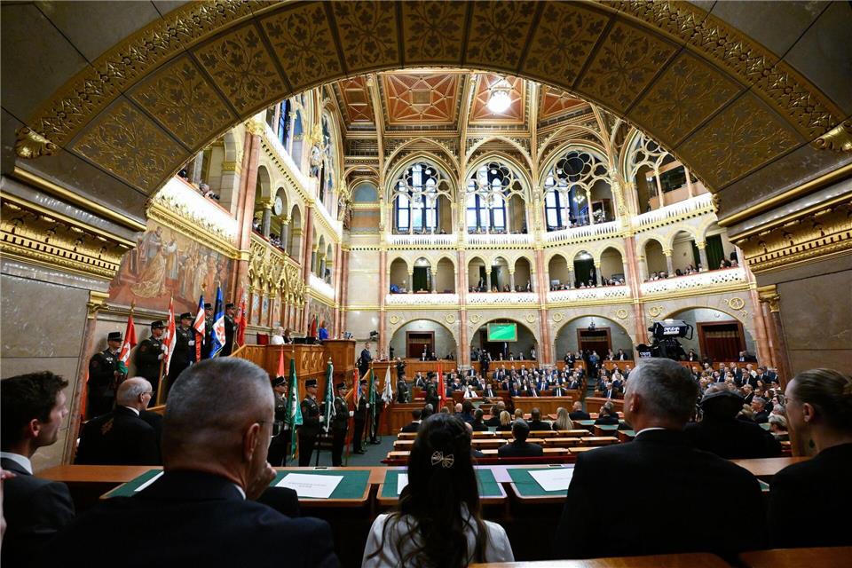 Ungarns neues Parlament hat den Austritt des Landes aus dem Internationalen Strafgerichtshof (IStGH) gestoppt. (Archivbild)Boglarka Bodnar/MTI/AP/dpa