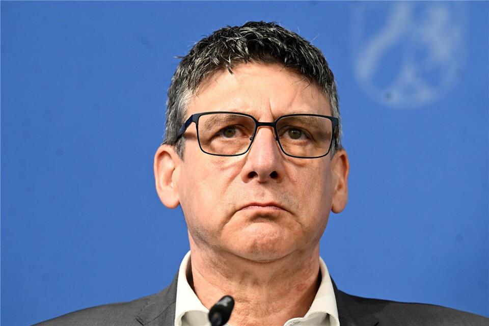 „Ungeheuerlich“ findet es der nordrhein-westfälische IG-Metall-Chef Knut Giesler, dass die Mitbestimmung nicht informiert wurde. (Archivbild)Roberto Pfeil/dpa