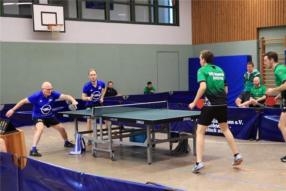 Ungeschlagen in der Rückrunde: Das Gemener Doppel Peter Gahlmann (links) und Philipp Gahlmann kommt auf eine beeindruckende Bilanz von 8:0-Spielen.