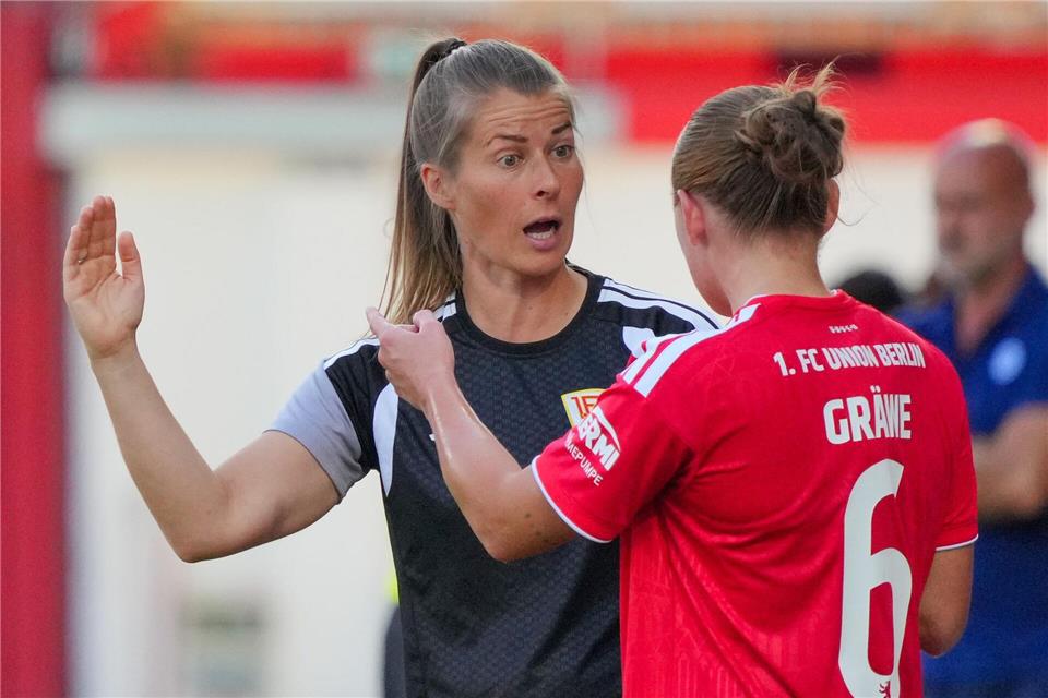 Union Berlin muss mit seinem Frauen-Team im Pokal nach Magdeburg. (Archivbild)Soeren Stache/dpa