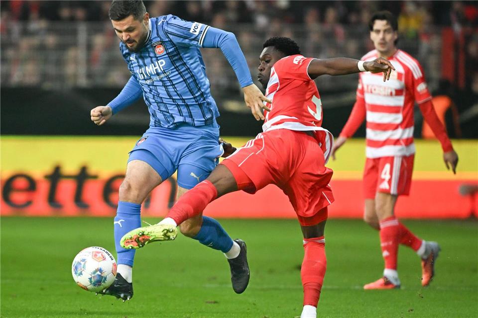 Union Berlin will im sechsten Bundesliga-Duell den ersten Sieg gegen den 1. FC Heidenheim feiern. (Archivbild)Soeren Stache/dpa