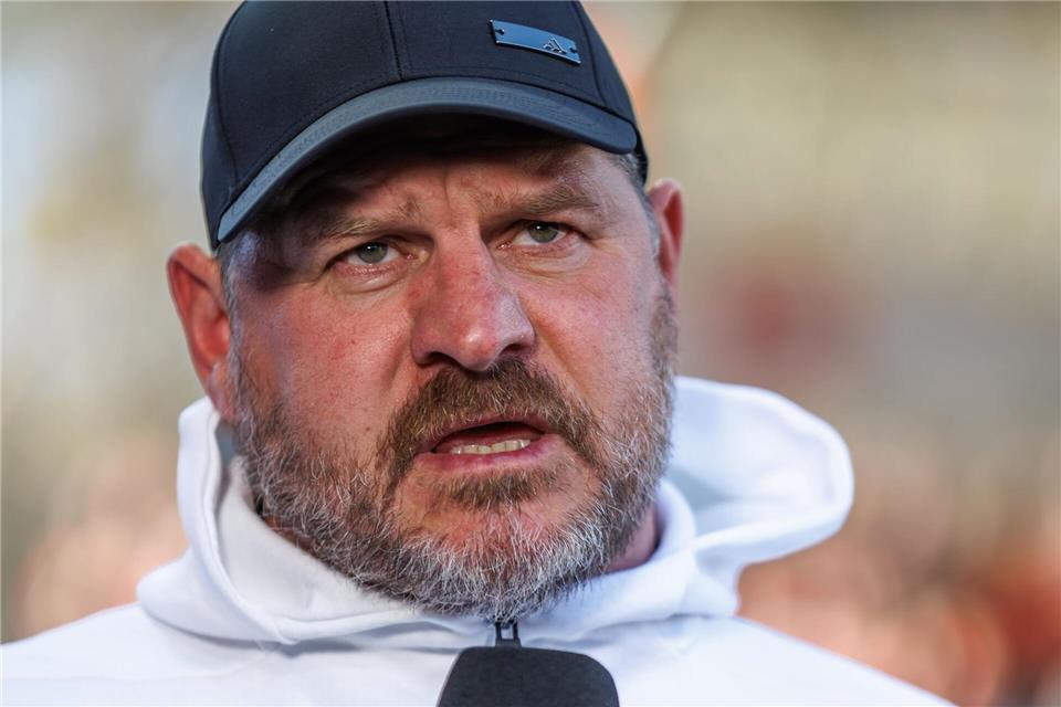 Union-Trainer Baumgart spricht von Mentalität und Leidenschaft. Andreas Gora/dpa