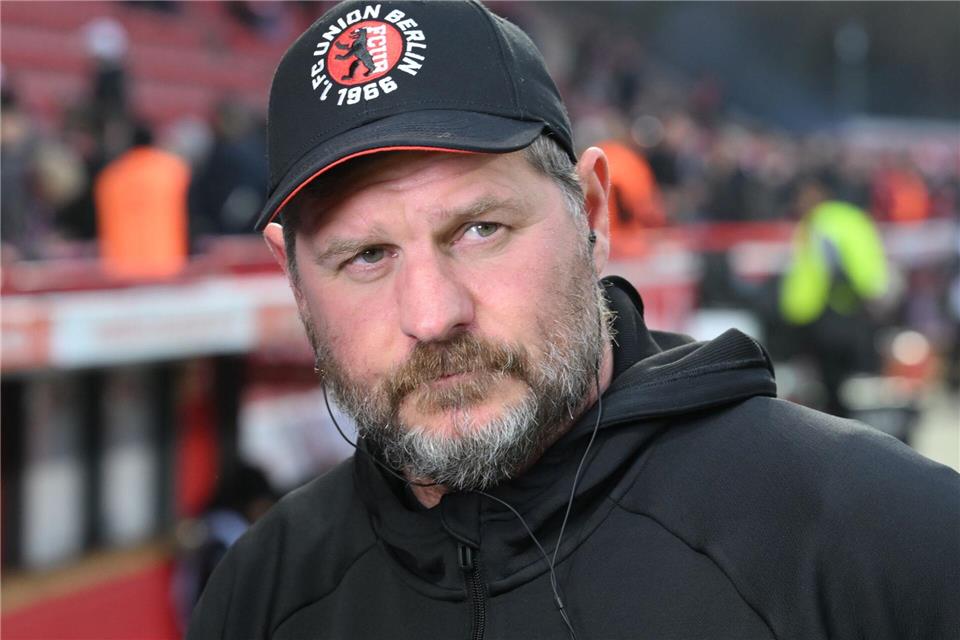 Union-Trainer Steffen Baumgart möchte die englische Woche mit etwas Zählbarem abschließen. (Archivbild)Soeren Stache/dpa