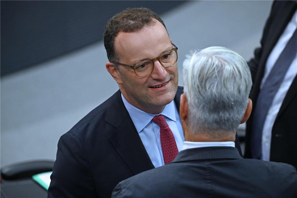 Unionsfraktionschef Spahn hat eine Debatte über die Vermögensverteilung angestoßen.Helena Dolderer/dpa