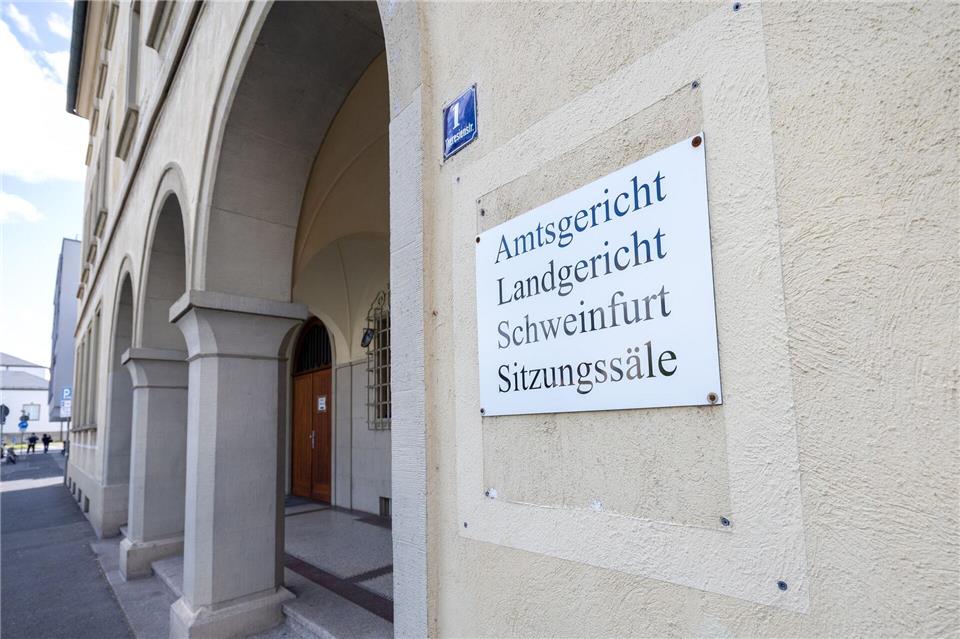 Unklar ist bisher, ob der Angeklagte bei der Tat psychisch beeinträchtigt war. (Archivbild)Julien Becker/dpa