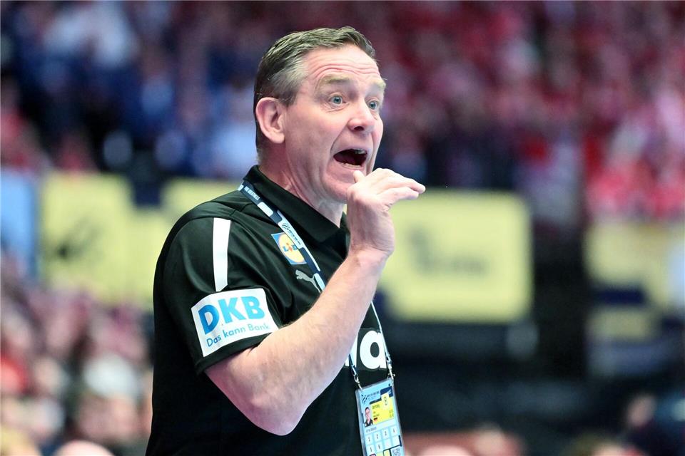 Unter Bundestrainer Alfred Gislason holte das DHB-Team schon zweimal Silber.Sina Schuldt/dpa