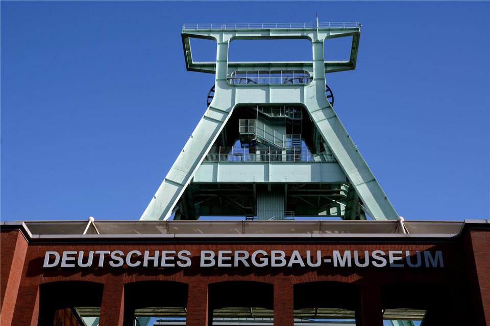Unter Tage bietet das Deutsche Bergbau-Museum in seinem Besucherstollen ebenfalls Schutz vor hoher Sonneneinstrahlung. (Archivbild)picture alliance / dpa