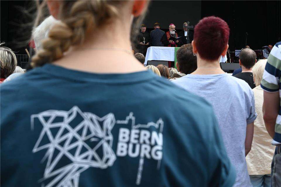 Unter dem Motto „Wo Sachsen Anhalt trifft“ wird bis Sonntag in Bernburg der Sachsen-Anhalt-Tag gefeiert. Heiko Rebsch/dpa