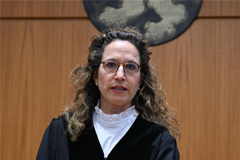 Urteil zugunsten des DFB und Stephan Osnabrügge:  Richterin Eva-Maria Distler. (Archivbild)  Arne Dedert/dpa