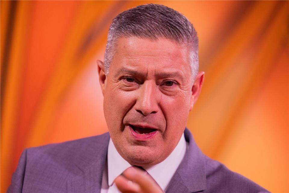 Urteilt bald nicht nur bei „Let’s Dance“, sondern auch bei „Grill den Henssler“: Joachim Llambi. (Archivfoto)Rolf Vennenbernd/dpa