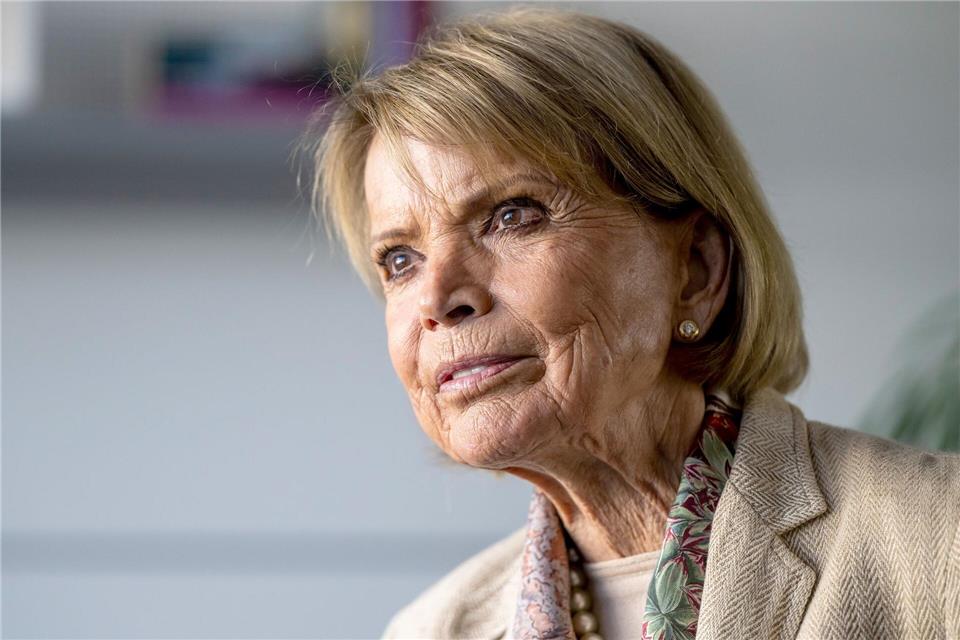 Uschi Glas hat ein bislang unbekanntes Kapitel ihrer Familiengeschichte entdeckt.Peter Kneffel/dpa