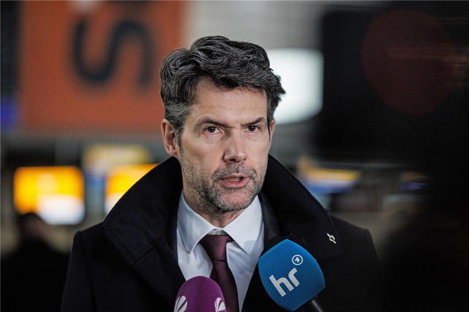 VC-Chef Pinheiro sieht den Pilotenstreik als gerechtfertigt an. Hannes P. Albert/dpa