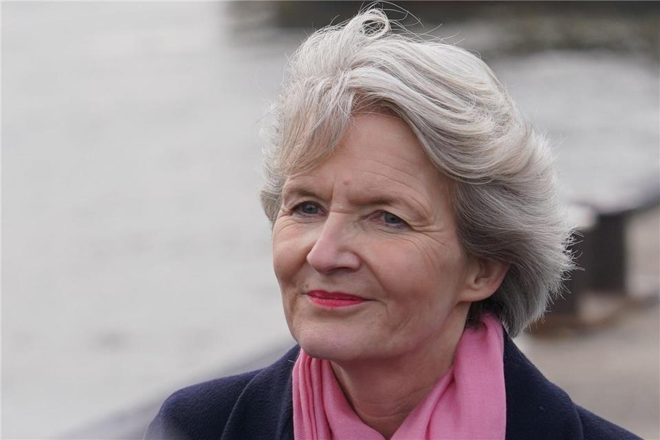 VDR-Präsidentin Gaby Bornheim sorgt sich angesichts der Krisen auf den Weltmeeren um die Rekrutierung von Nachwuchskräften in der internationalen Handelsschifffahrt. (Archivbild) Marcus Brandt/dpa