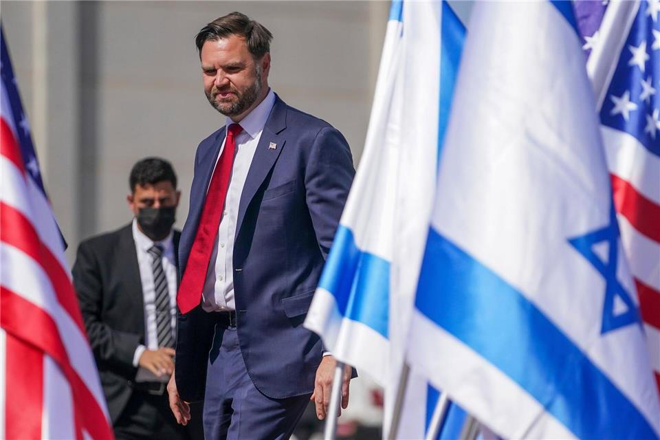 Vance spricht über den Stand der Gaza-Verhandlungen. Nathan Howard/Pool New York Times/AP/dpa