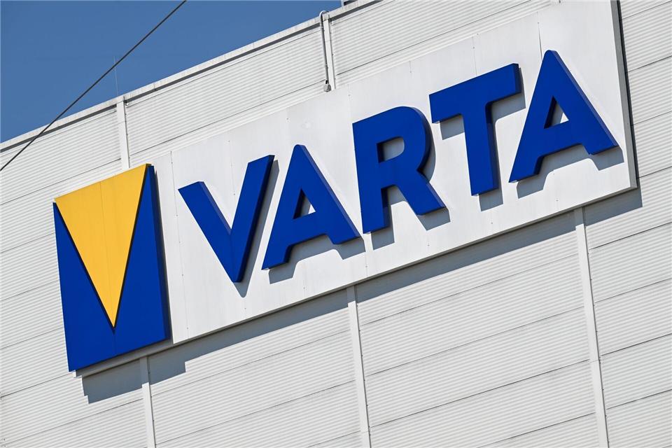 Varta: Langfristige Perspektive durch Verkauf an Investor? (Archivbild)Marius Bulling/dpa