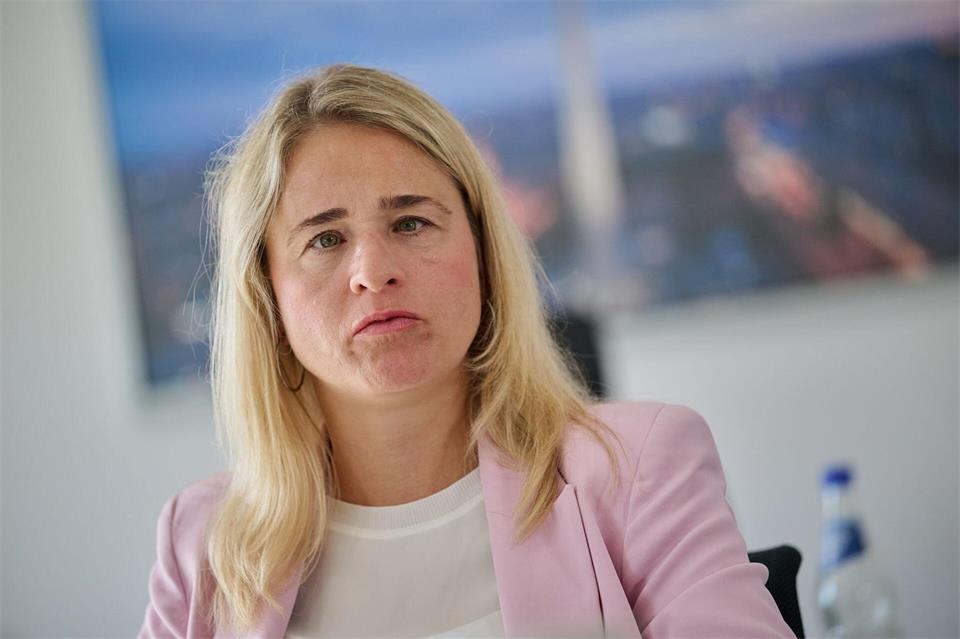 VdK-Präsidentin Verena Bentele im Interview: Die Vorschläge zur Rentenreform will sie nicht komplett „in die Tonne treten“. Sebastian Gollnow/dpa