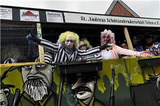 Velen feiert mit viel Elan den Karneval.