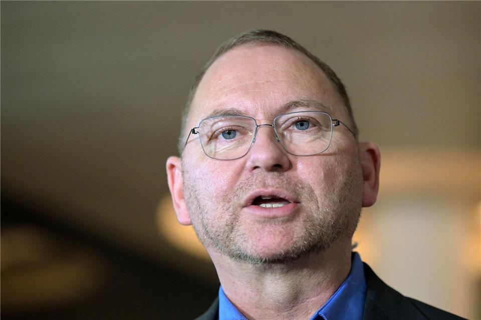 Verdi-Chef Frank Werneke setzt auf den Druck der Straße. Michael Bahlo/dpa