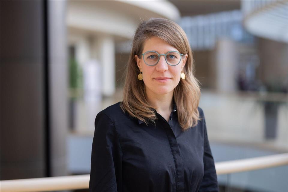 Verena Schäffer hat sich in einem Brief an den Bundesinnenminister für ein Bleiberecht von Jesiden in Deutschland aus. (Archivbild)Rolf Vennenbernd/dpa