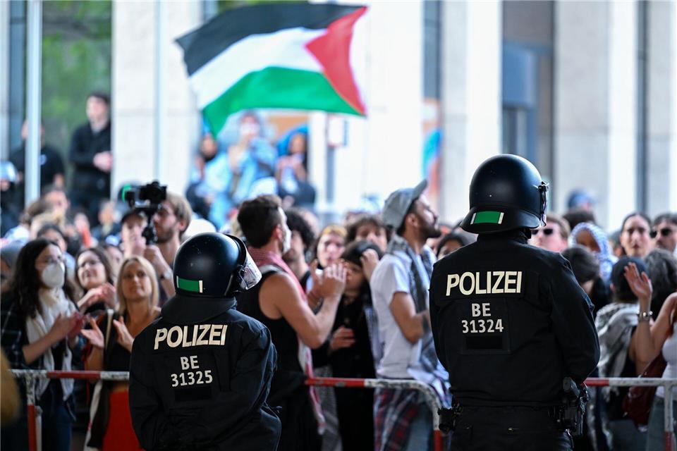 Verfassungsschutz warnt vor Aktivitäten pro-palästinensischer Gruppe. (Archivbild)Soeren Stache/dpa