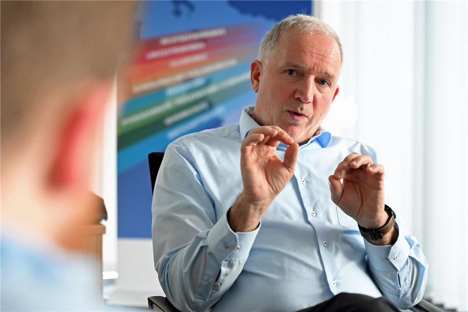 Verfassungsschutzchef Pejril fordert beim Umgang mit Drohnen mehr Agilität.Shireen Broszies/dpa