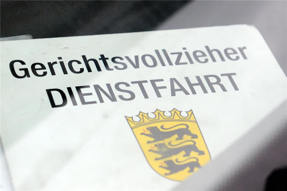 Vergangenen November war im Saarland ein Gerichtsvollzieher im Dienst getötet worden. (Symbolbild)Patrick Seeger/dpa