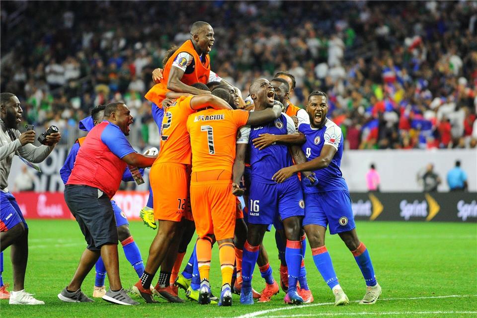 Vergangener Jubel: 2019 besiegte Haiti Kanada im Viertelfinale des Gold Cups. (Archivbild)Kevin Langley/CSM via ZUMA Wire/dpa