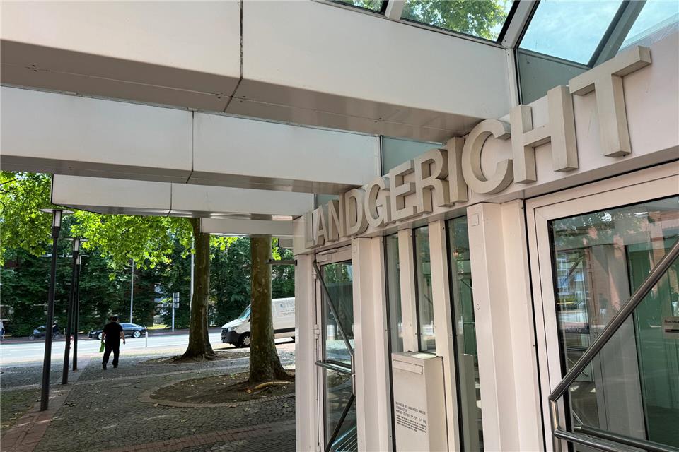 Verhandelt wird der Fall vor dem Landgericht Münster. Dort fällt voraussichtlich am 31. März das Urteil.