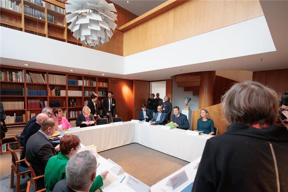 Verhandlungsbeginn in Berlin.Carsten Koall/dpa