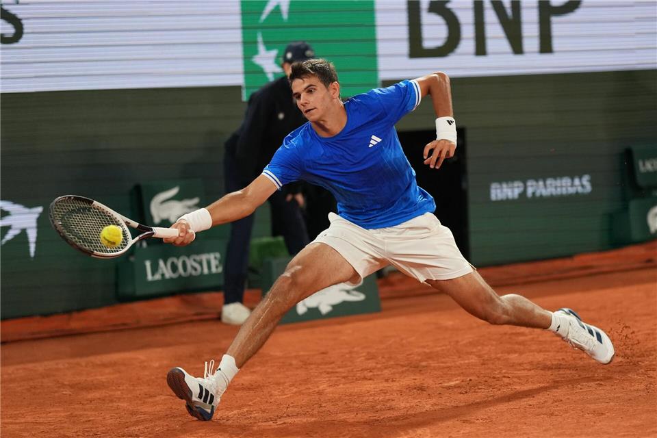Verlangte Alexander Zverev im ersten Satz viel ab: Rafael Jódar.Thibault Camus/AP/dpa