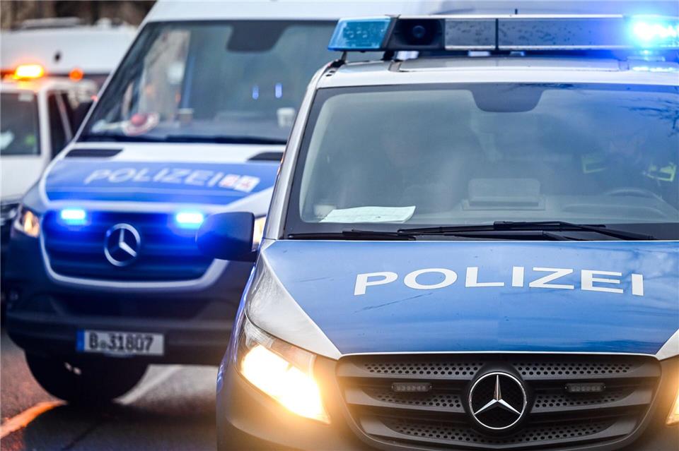 Verletzt wurde bei dem Unfall laut Polizei niemand. (Symbolbild)Jens Kalaene/dpa