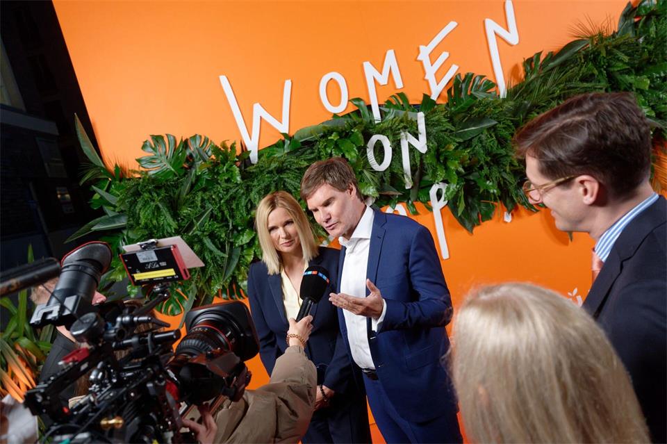 Veronica Ferres engagiert sich auch gesellschaftlich - unter anderem für Frauen-Empowerment. (Archivbild)Henning Kaiser/dpa