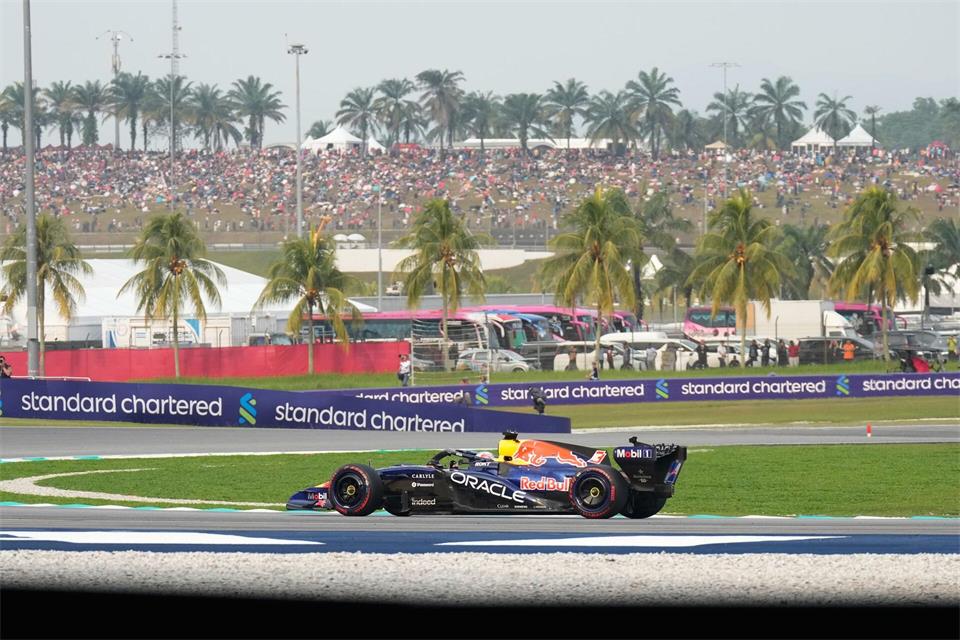Verstappen war „unantastbar“, sagte sein Teamchef.Aijaz Rahi/AP/dpa