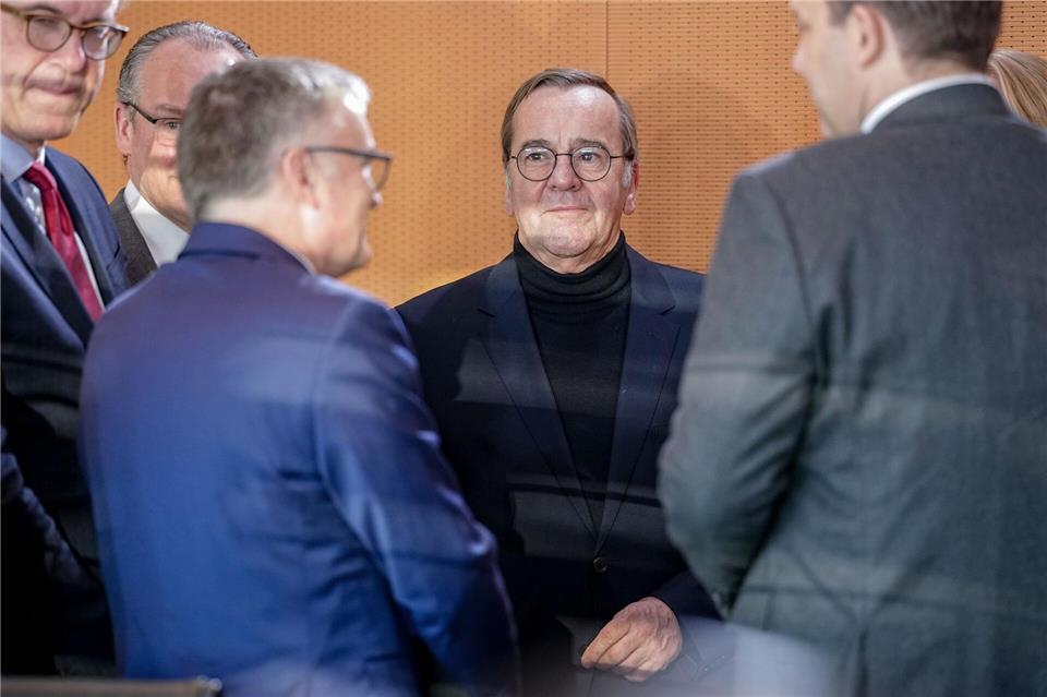 Verteidigungsminister Boris Pistorius (SPD) im KabinettKay Nietfeld/dpa