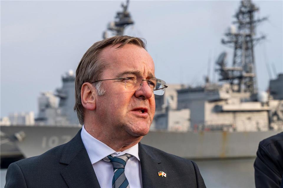 Verteidigungsminister Boris Pistorius (SPD) will kein neues Amt. Peter Kneffel/dpa