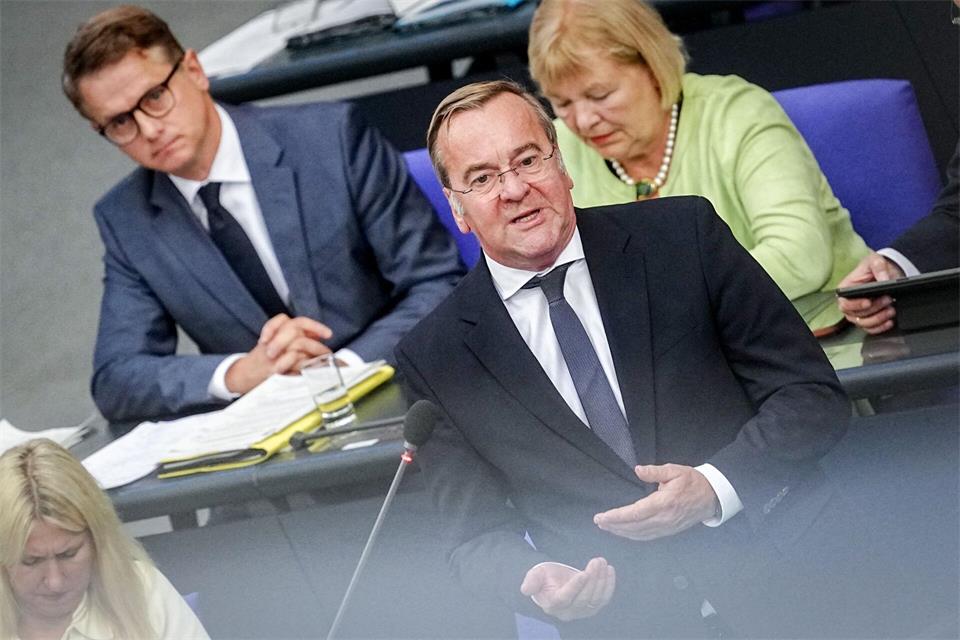 Verteidigungsminister Pistorius sagt im Bundestag: Moskau testet unsere Reaktion. (Archivbild)Kay Nietfeld/dpa