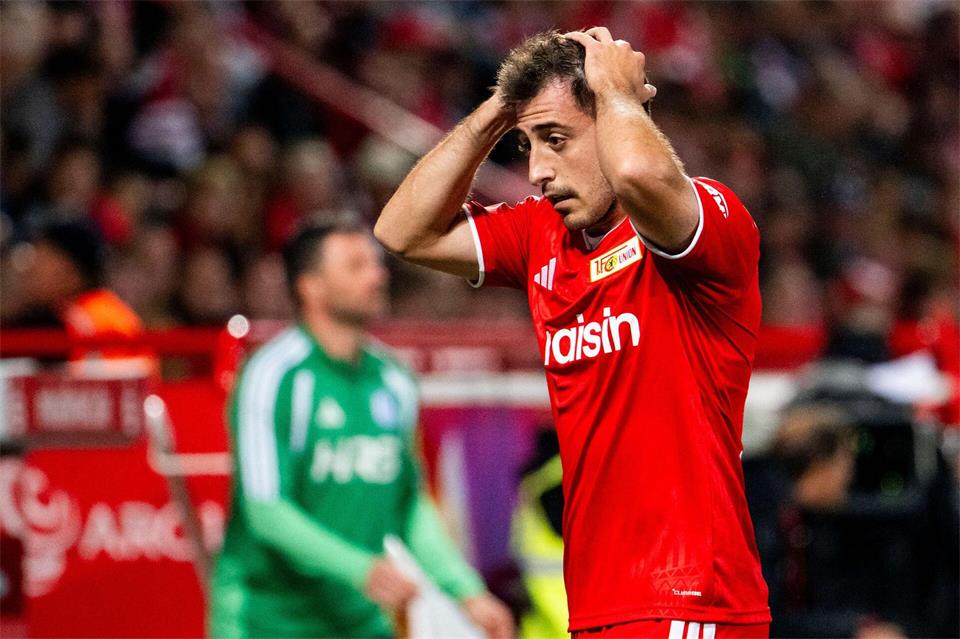 Verzweiflung und Frust bei Unions Abwehrspieler Josip Juranović.Julius Frick/dpa