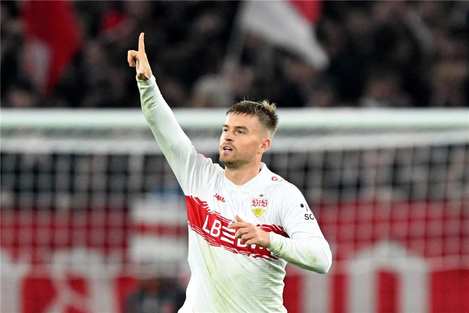 VfB-Nationalspieler Mittelstädt traf per Foulelfmeter zum 1:1.Bernd Weißbrod/dpa