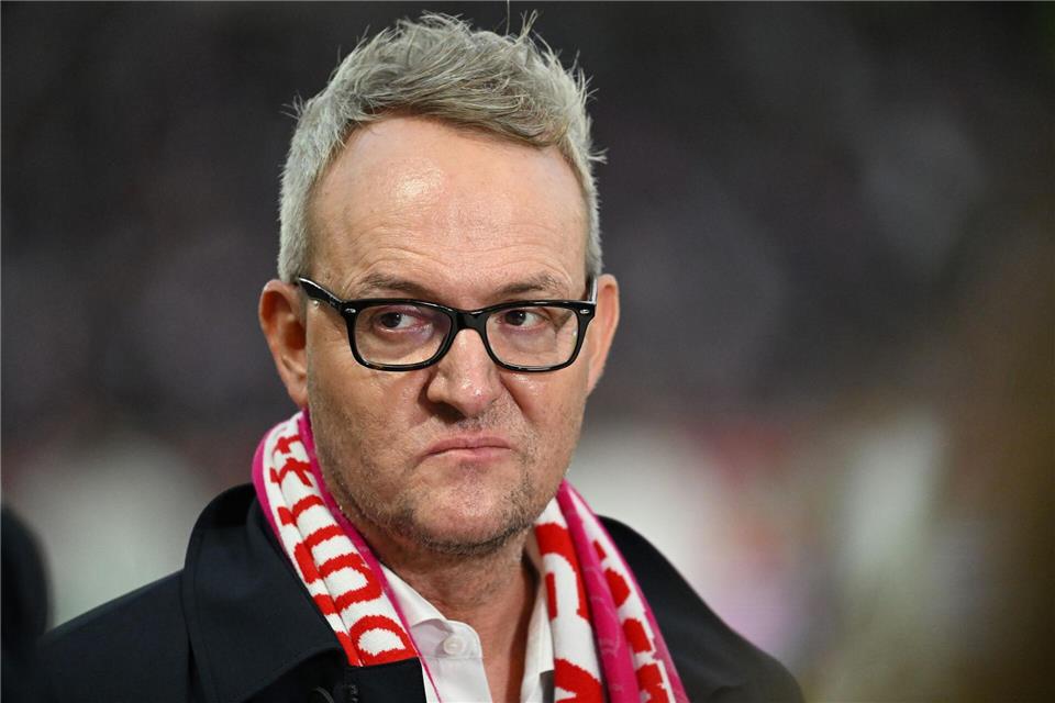 VfB-Vorstandschef Wehrle hat seinem Ärger Luft gemacht.Marijan Murat/dpa