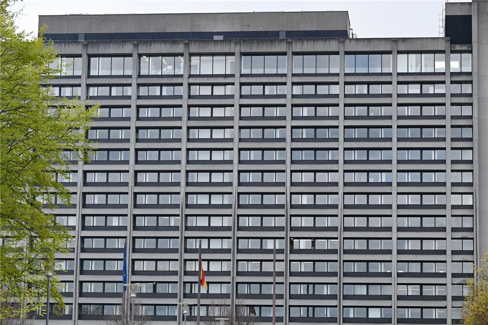 Viel Beton: Das Gebäude im Norden Frankfurts wurde im Stil des Brutalismus errichtet. (Archivbild)Arne Dedert/dpa