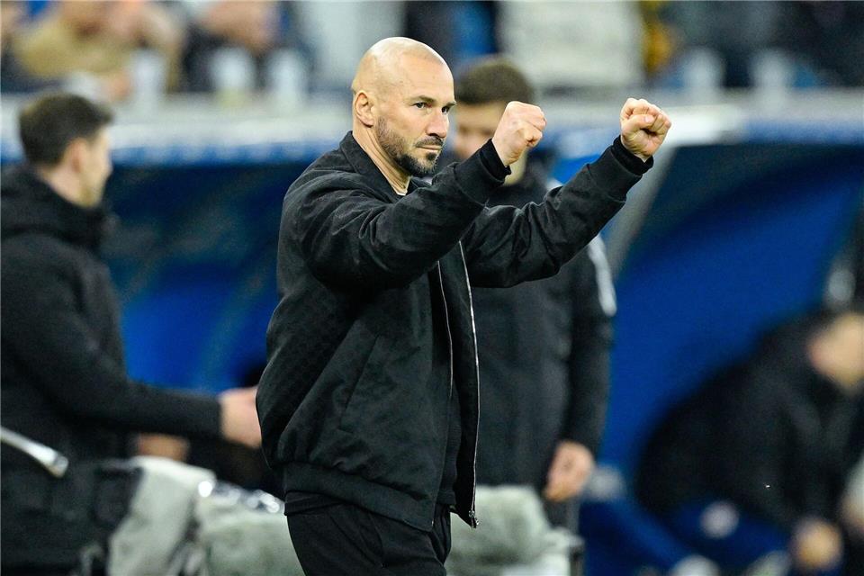 Viel Grund zu Jubeln in der bisherigen Saison: Hoffenheims Chefcoach Christian Ilzer. (Archivbild)Uwe Anspach/dpa