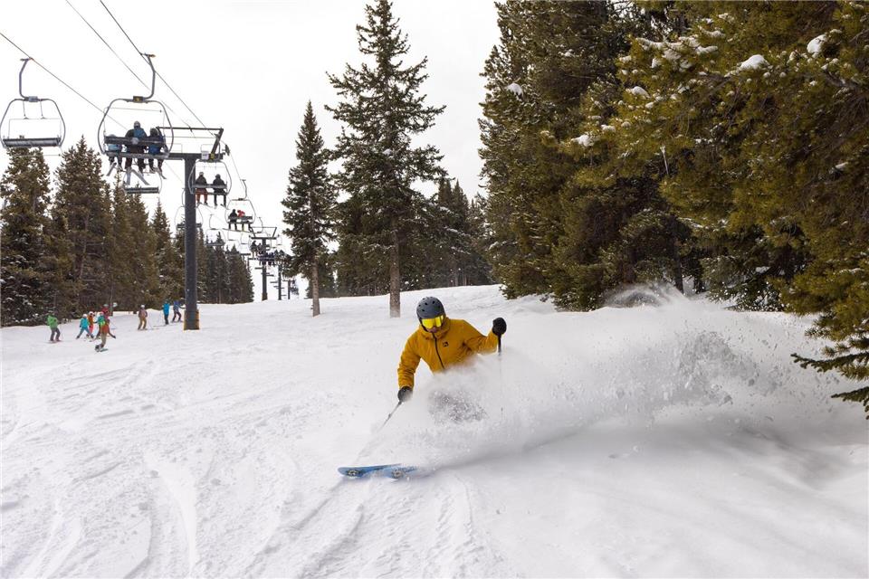 Viel Naturschnee und wenig Gedränge - auch das zeichnet Ski Cooper aus.Casey Day/Ski Cooper/dpa-tmn