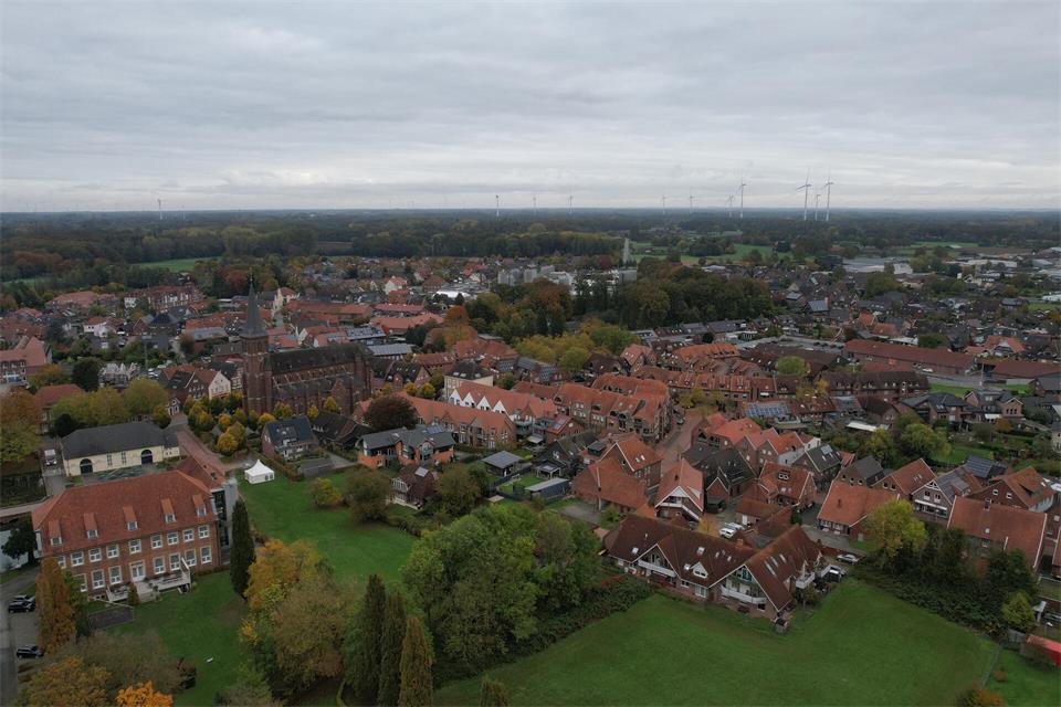 Viele Einzelpersonen leben in Velen in Einfamilienhäusern. Wie der Wohnraum in Velen besser verteilt werden könnte, das wird künftig auch Thema in der Velener Politik.
