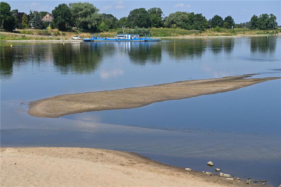 Viele Flüsse und Bächer führen nur wenig Wasser. Klaus-Dietmar Gabbert/dpa