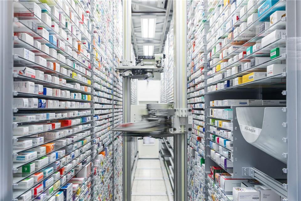 Viele Präparate in einer Apotheke, welches ist das richtige?Jan Woitas/dpa-Zentralbild/dpa