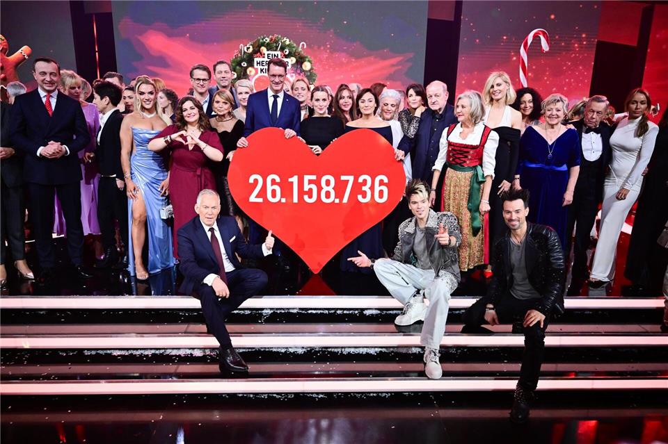 Viele Prominente sammelten im ZDF bei „Ein Herz für Kinder“ für einen guten Zweck.Sebastian Christoph Gollnow/dpa