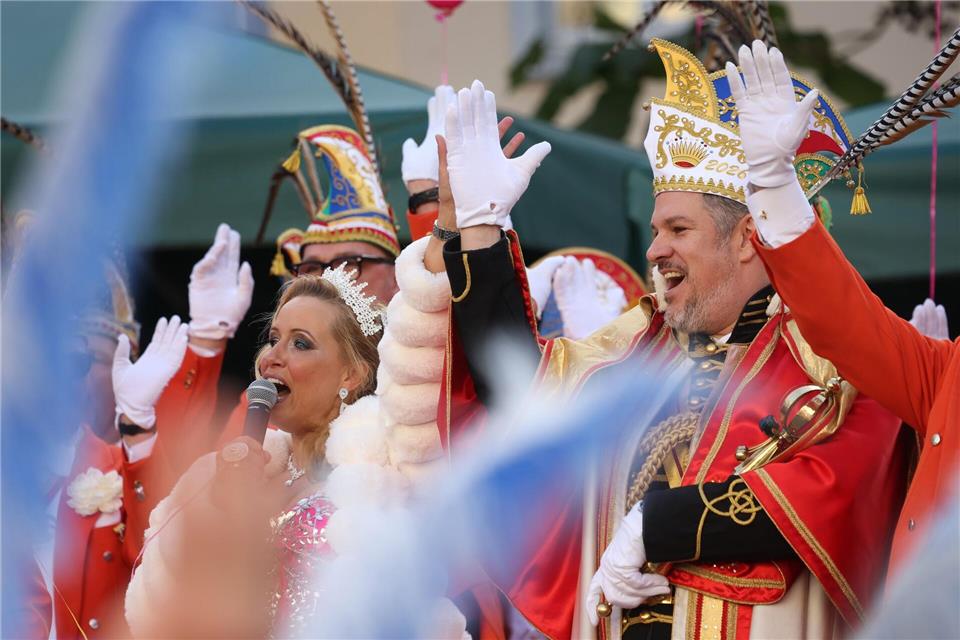 Viele Vereine küren Prinzenpaare. Karl-Josef Hildenbrand/dpa